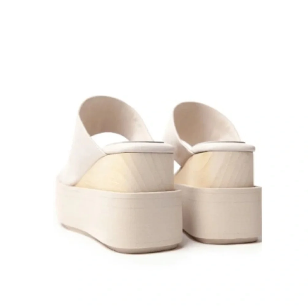 NEW PALOMA BARCELO Laxyla Platform Wedge Sandals Glacial Size 40 EU 10 US